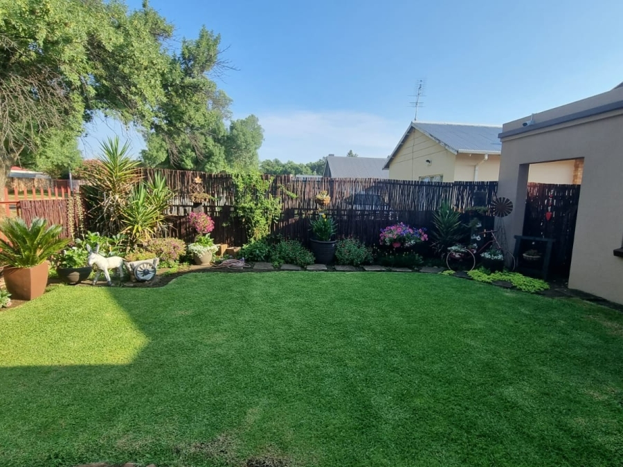 4 Bedroom Property for Sale in Potchefstroom South North West